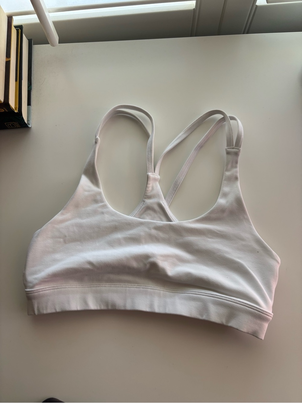ALO Yoga Strappy White Sports Bra XS